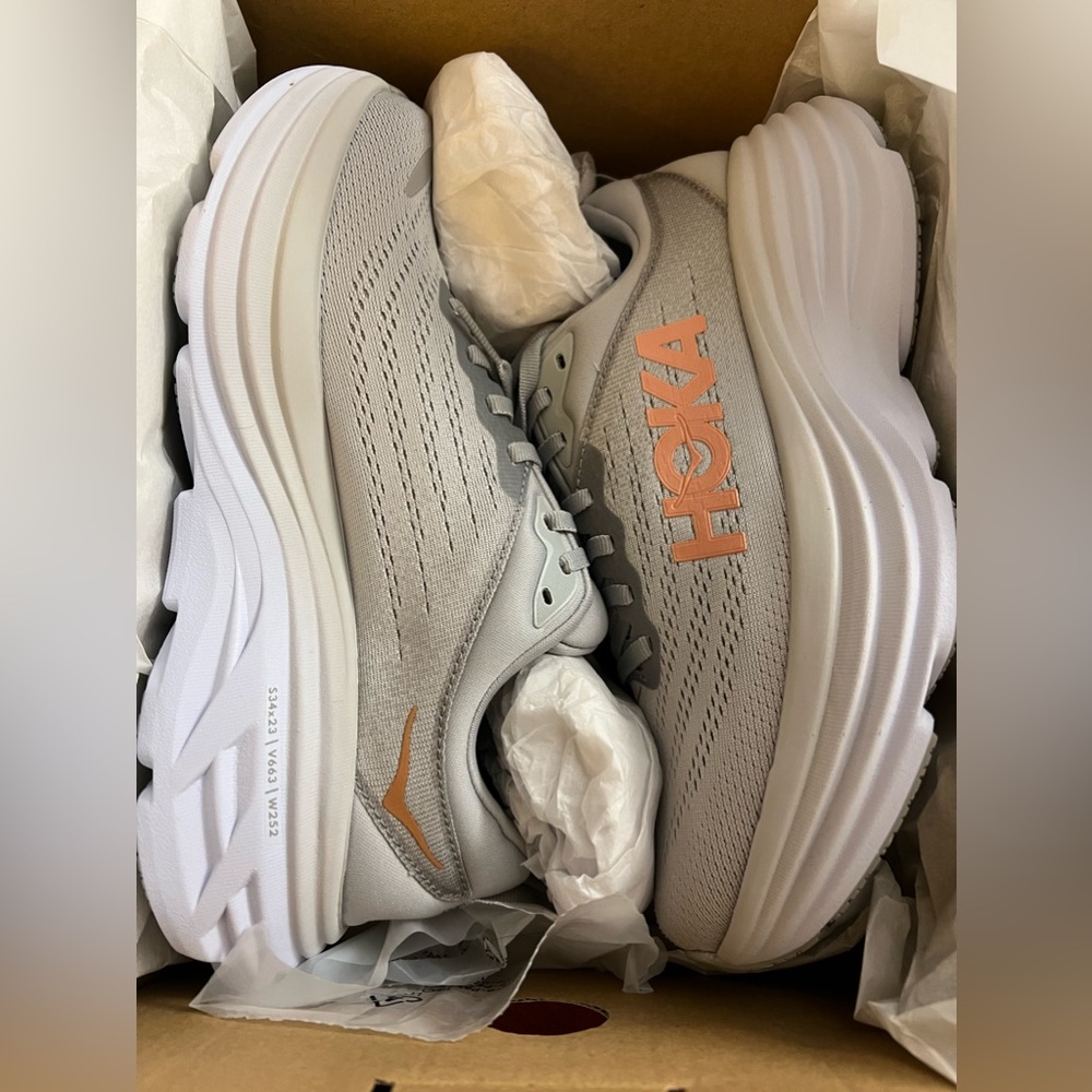Hoka Bondi 8